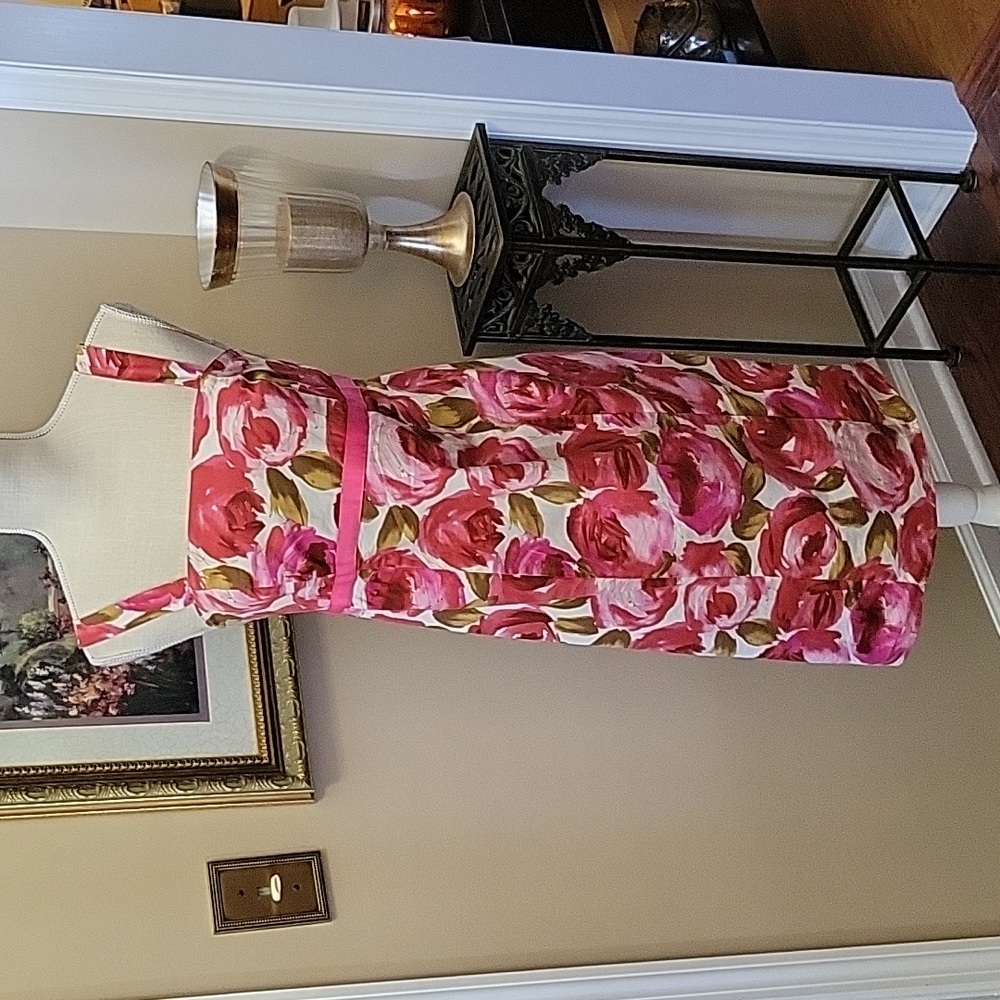 Motherhood Maternity pink floral empire waist dress straps tie back Small EUC…